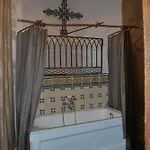 Chateau De Chantelauze