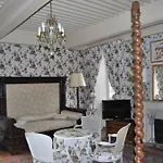Guest house Chateau De Chantelauze Olliergues