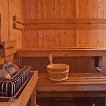Πανσιόν Chateau De Chantelauze 4*