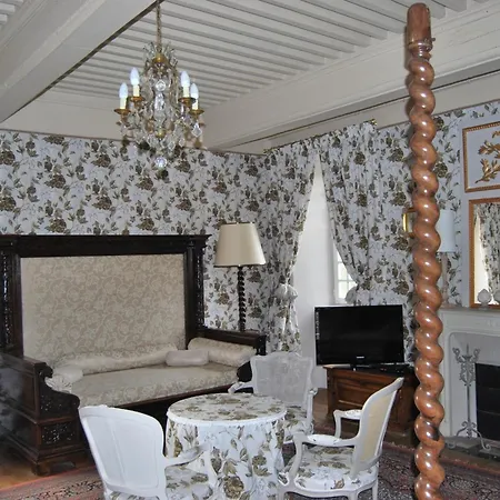 Pensjonat Chateau De Chantelauze Olliergues